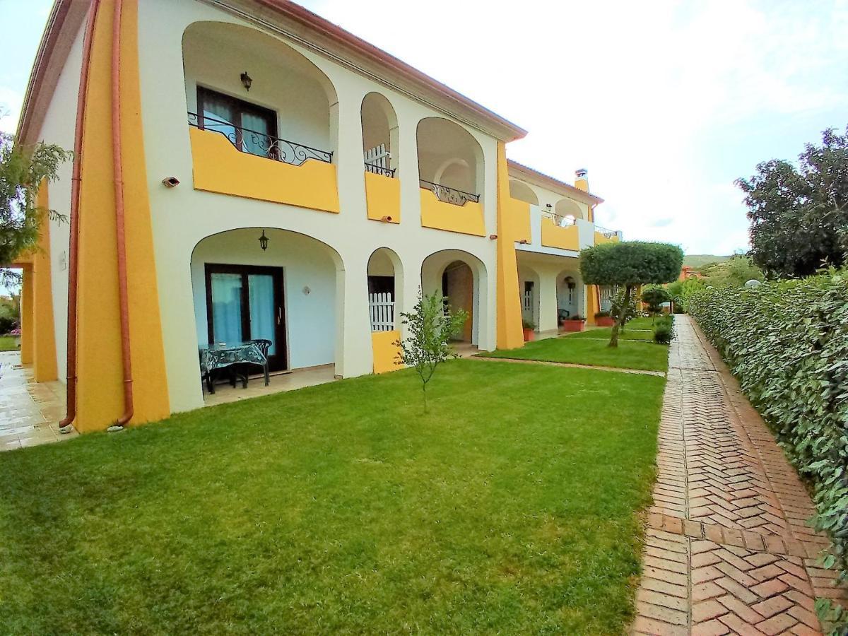 Case Vacanze San Silvestro Budoni Exterior photo