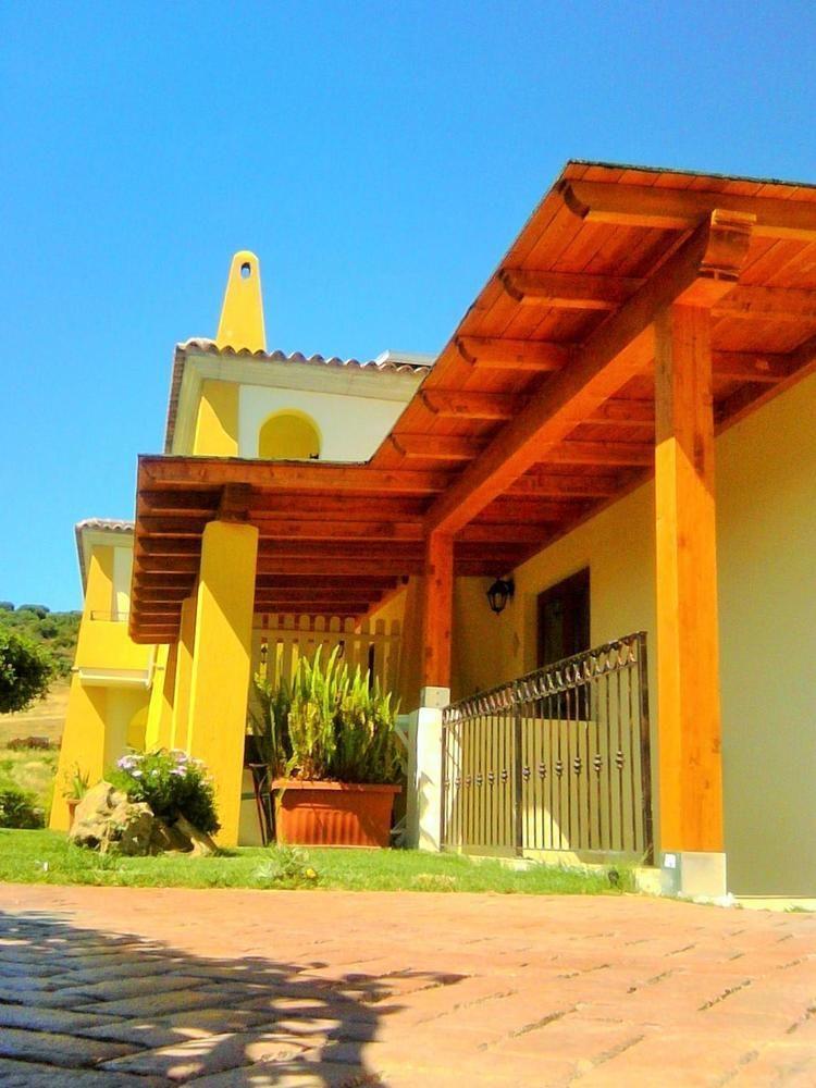 Case Vacanze San Silvestro Budoni Exterior photo